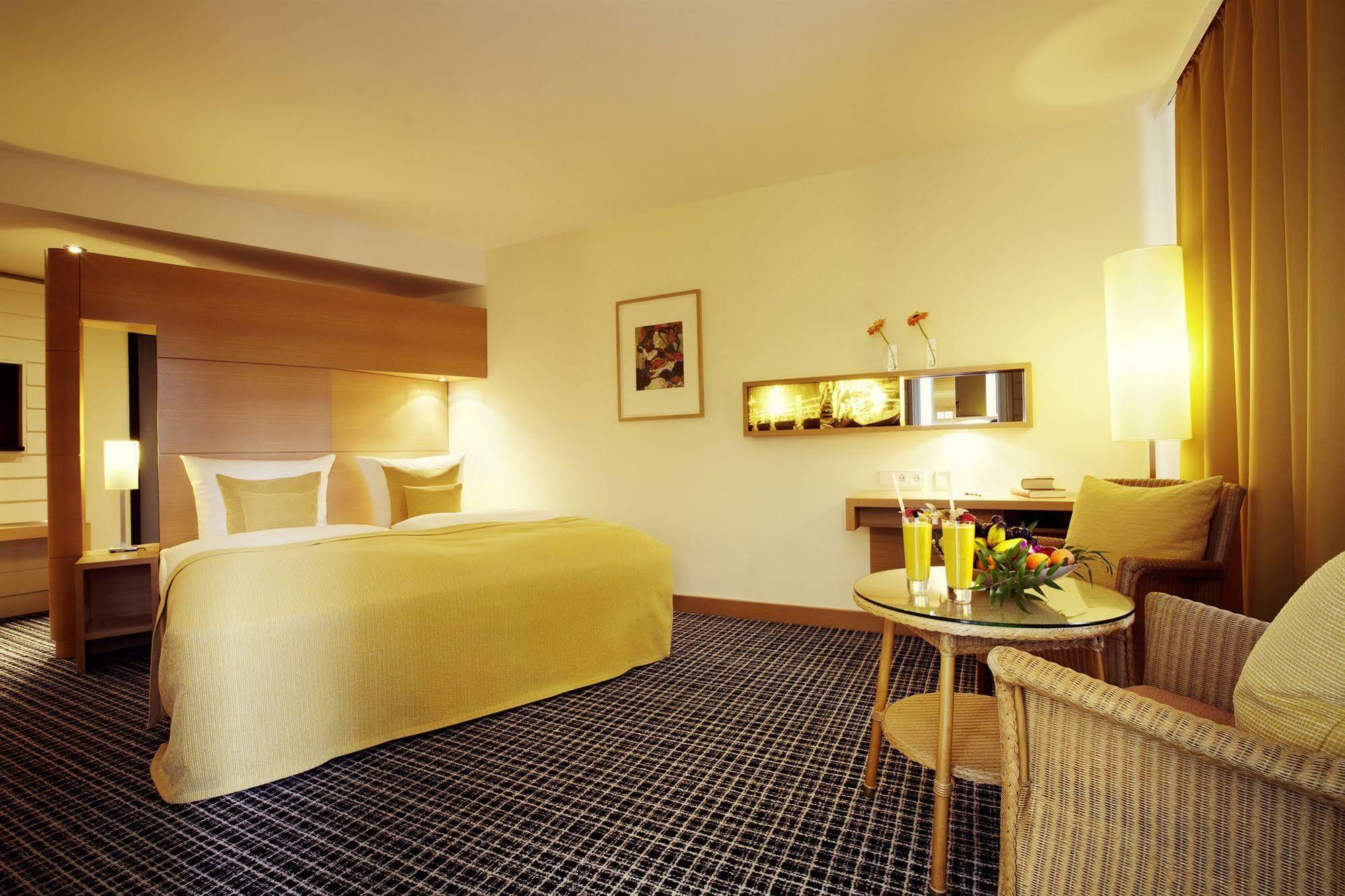 Hotel Esplanade Resort & Spa - Adults Only Bad Saarow Kültér fotó