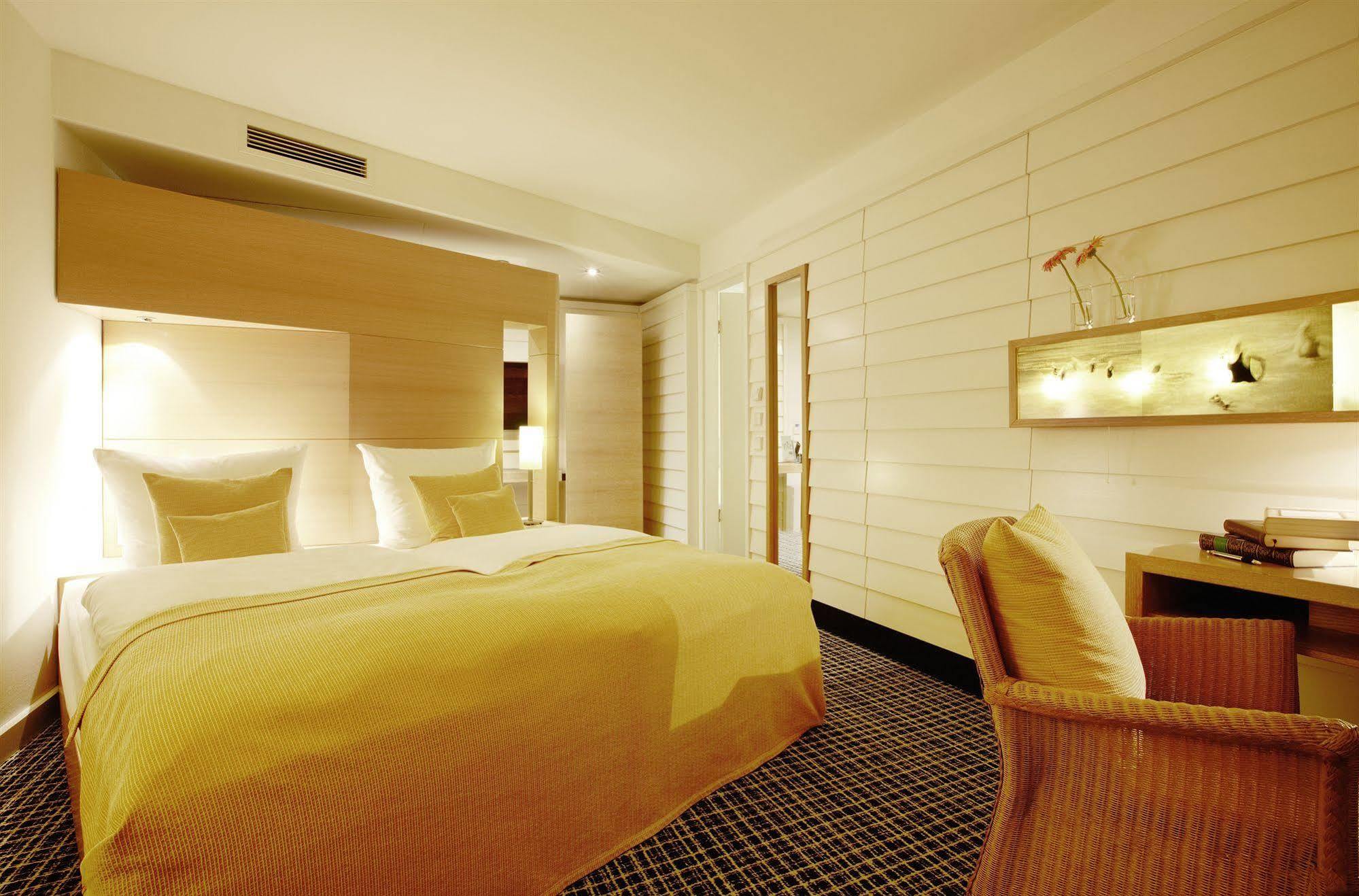 Hotel Esplanade Resort & Spa - Adults Only Bad Saarow Kültér fotó